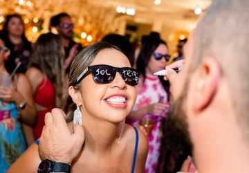 How to Safely Explore and Enjoy Nightlife Abroad