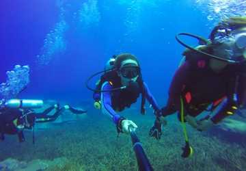 Top 10 Diving Spots for Underwater Enthusiasts