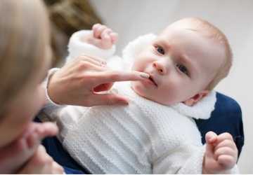 How to Soothe a Fussy Baby During Teething